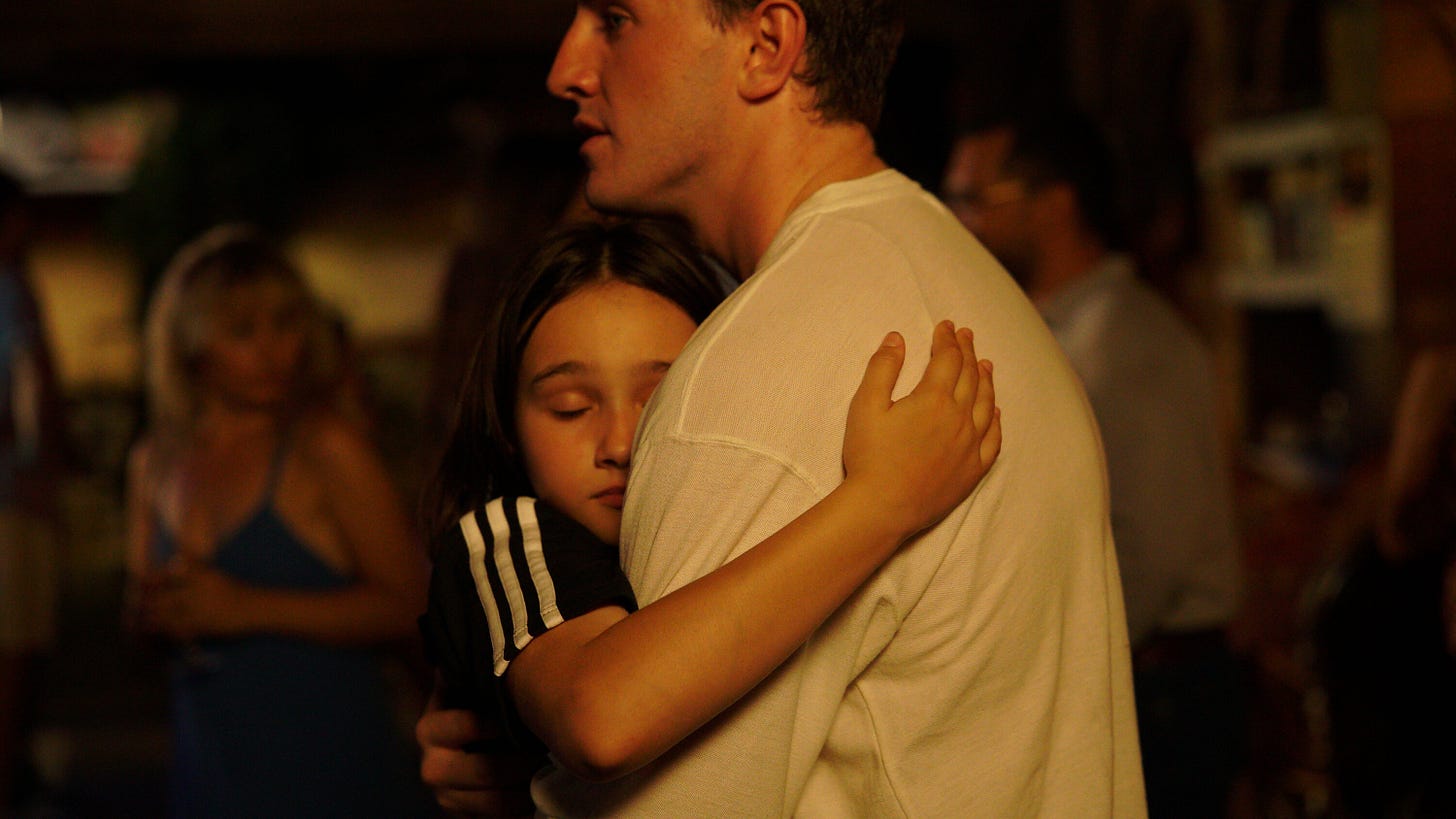 Aftersun' Review: A Father and Time - The New York Times