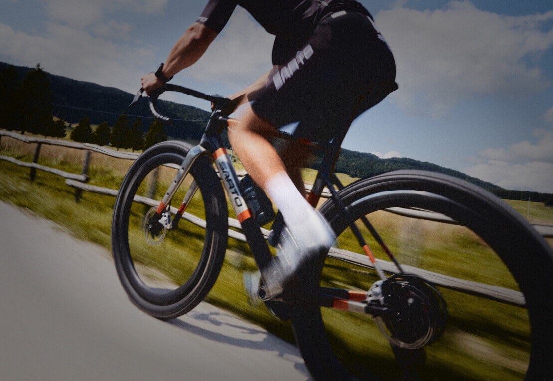 Sarto Bikes Raso Gravel Wide hero Sarto Bikes Raso Gravel Wide hero