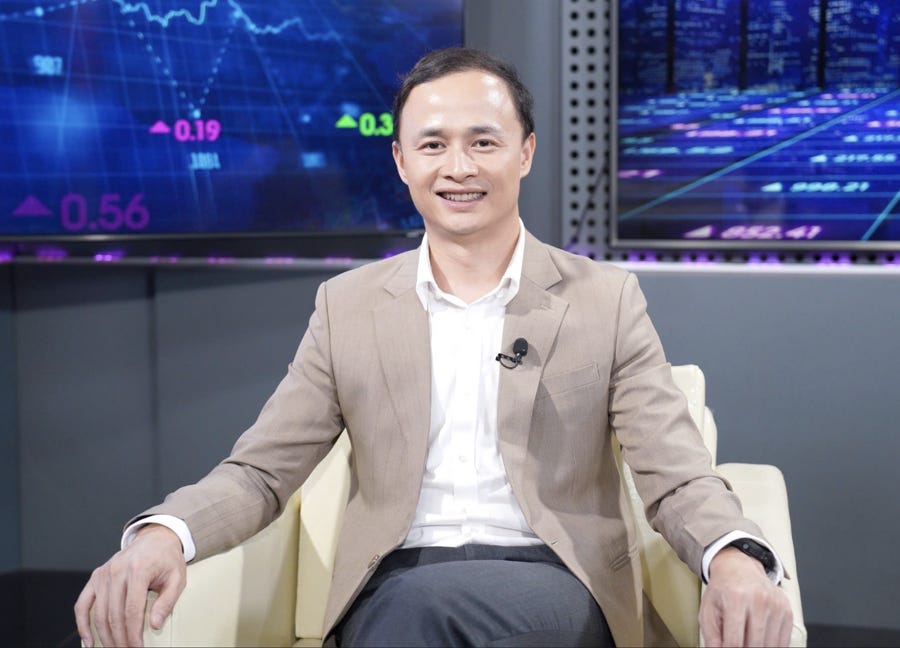 &Ocirc;ng L&ecirc; Quang Chung, Ph&oacute; Tổng Gi&aacute;m đốc, C&ocirc;ng ty CP Chứng Kho&aacute;n Smart Invest.&nbsp;