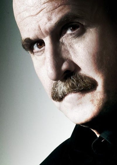Jim Sweeney as Mick Turner Jim Sweeney as Mick Granger