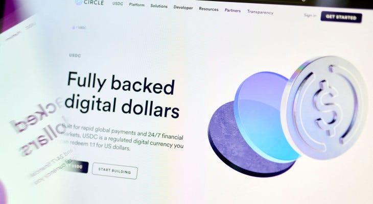 USD Coin (USDC) là gì? Tổng quan những thông tin mới nhất về stablecoin  USDC bạn cần biết