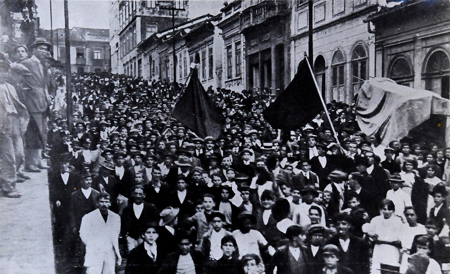 Workers raise flags during the São Paulo General Strike of 1917