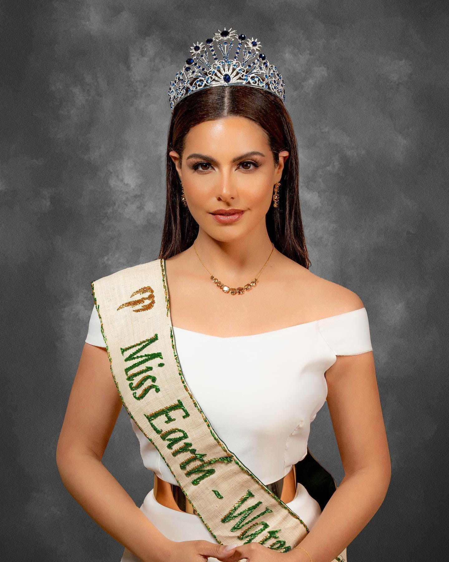 Miss Earth on X: "Live a life you're proud of, do the things that align  with your values, inspire the dreamers around you. ✨ – Nadeen Ayoub,  #MissEarth Water 2022 Photography: dynastymedia_qatar