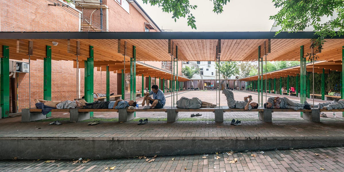 THE RIPPLE EFFECT: A Mutual Relationship between Structures, People ...