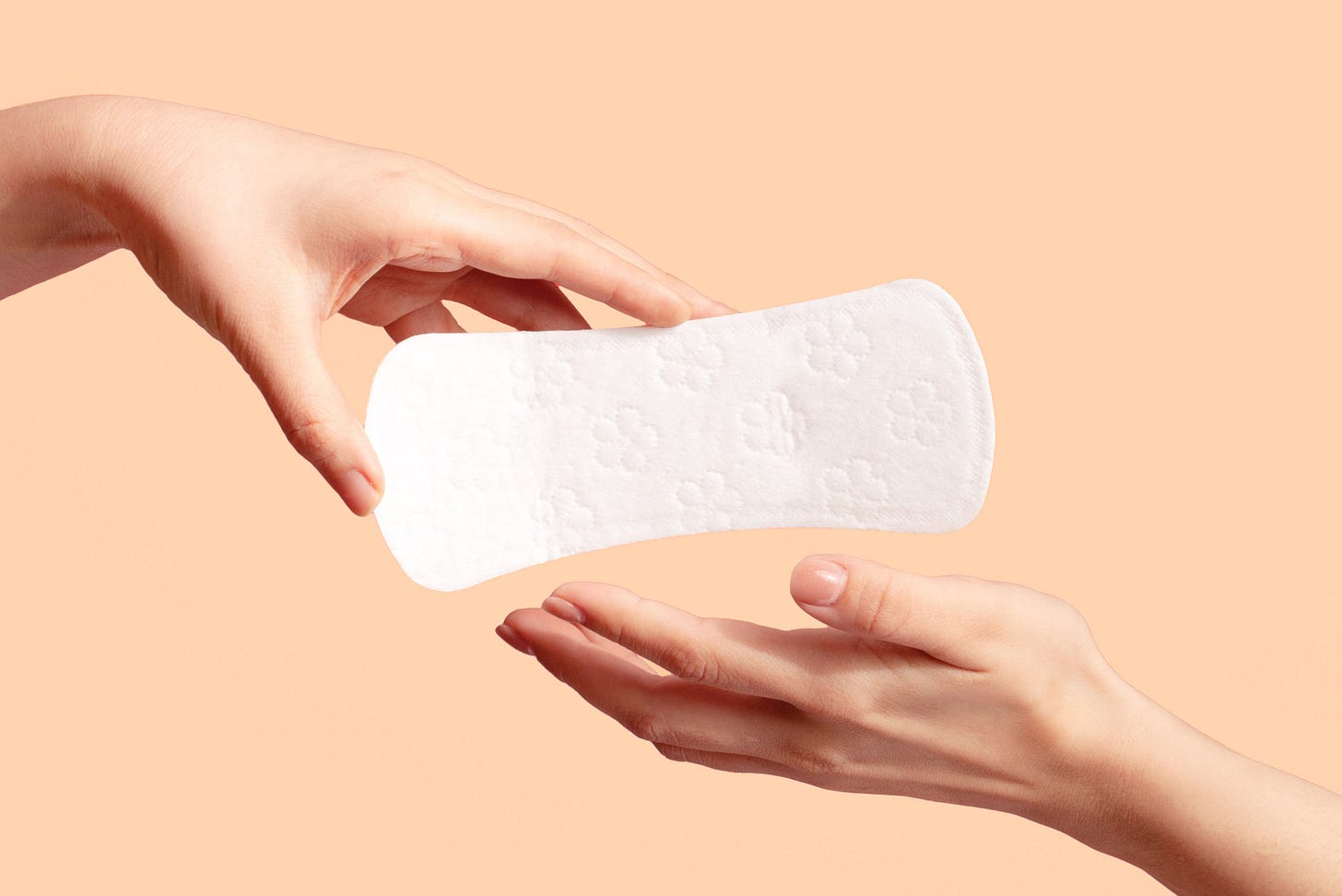 What Are Panty Liners Used For? Uses & Comparison to Pads | Rael