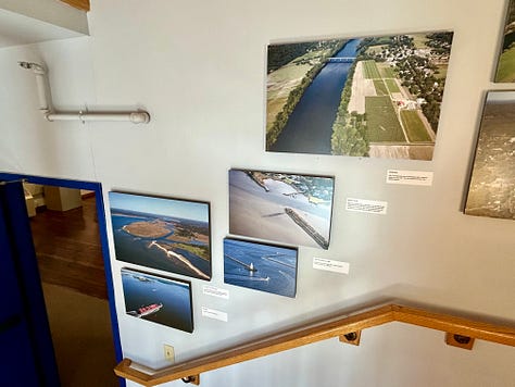 Photos, railings, stairs