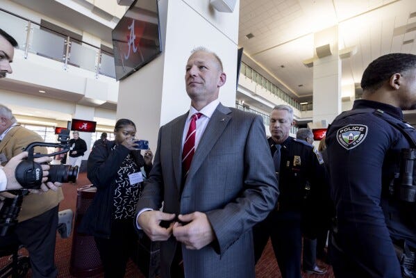 DeBoer embraces chance to replace Saban at Alabama, promises ex-coach '100  percent access' | AP News