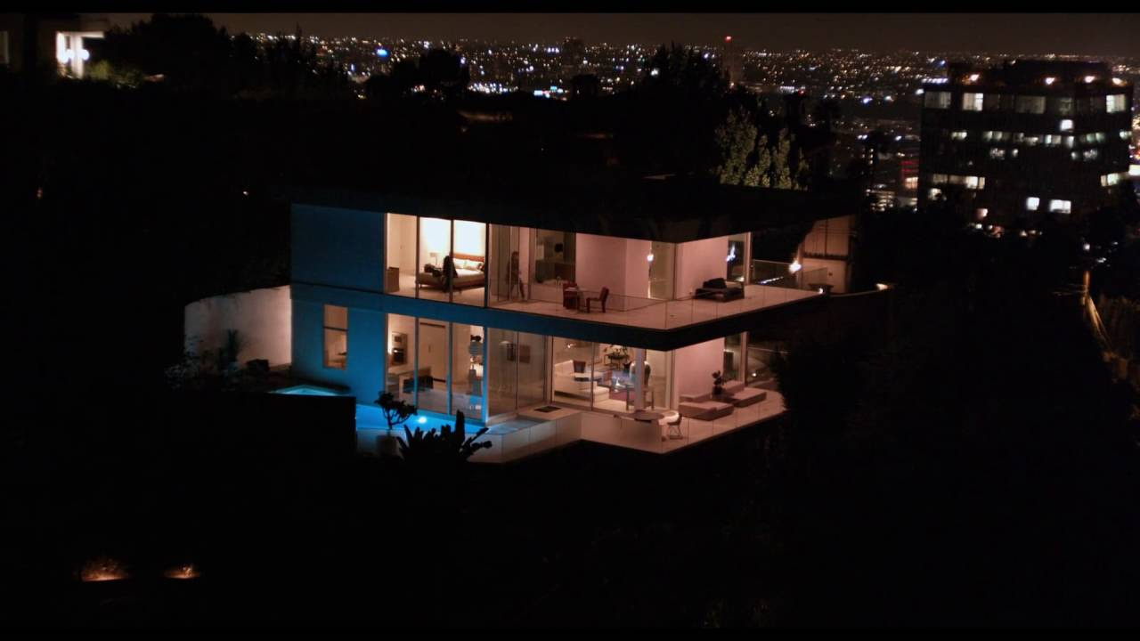 The Bling Ring (2013) - Robbery