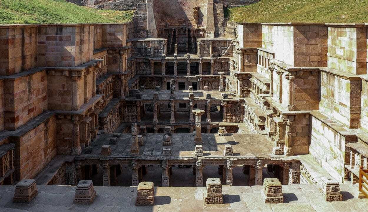 Rani ki vav – The Inverted Stepwell Temple Rani ki vav – The Inverted Stepwell Temple