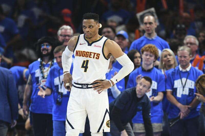 Nuggets' Russell Westbrook say he's having surgery on his right hand to fix  2 breaks - The Journal