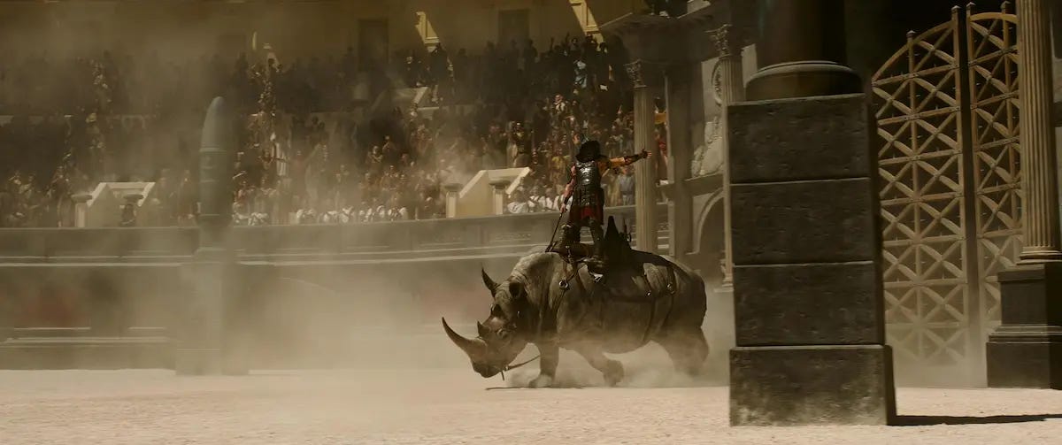 Dopo 25 anni, Ridley Scott ha finalmente girato la sua scena di  combattimento con un rinoceronte ne Il gladiatore II - Cinefilos.it
