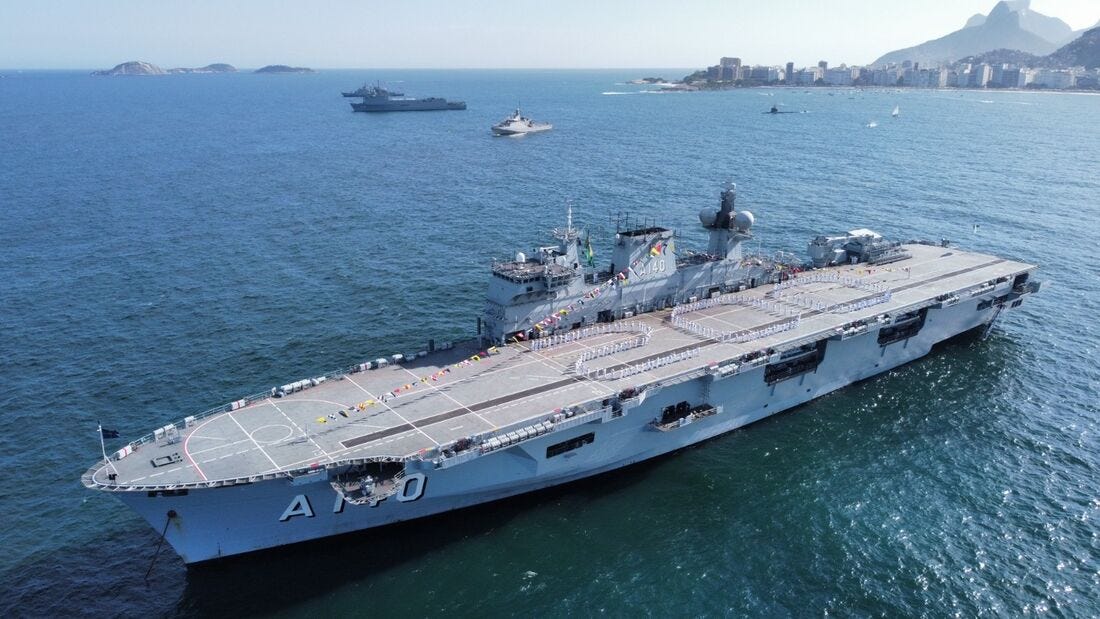 Marinha do Brasil - Navio-Aeródromo Multipropósito (NAM) "Atlântico",