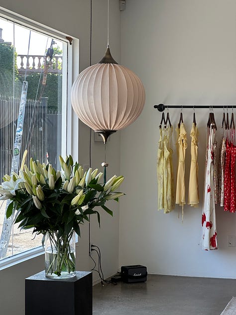 left: Cherry; middle: The Row; right: Réalisation Par pop-up