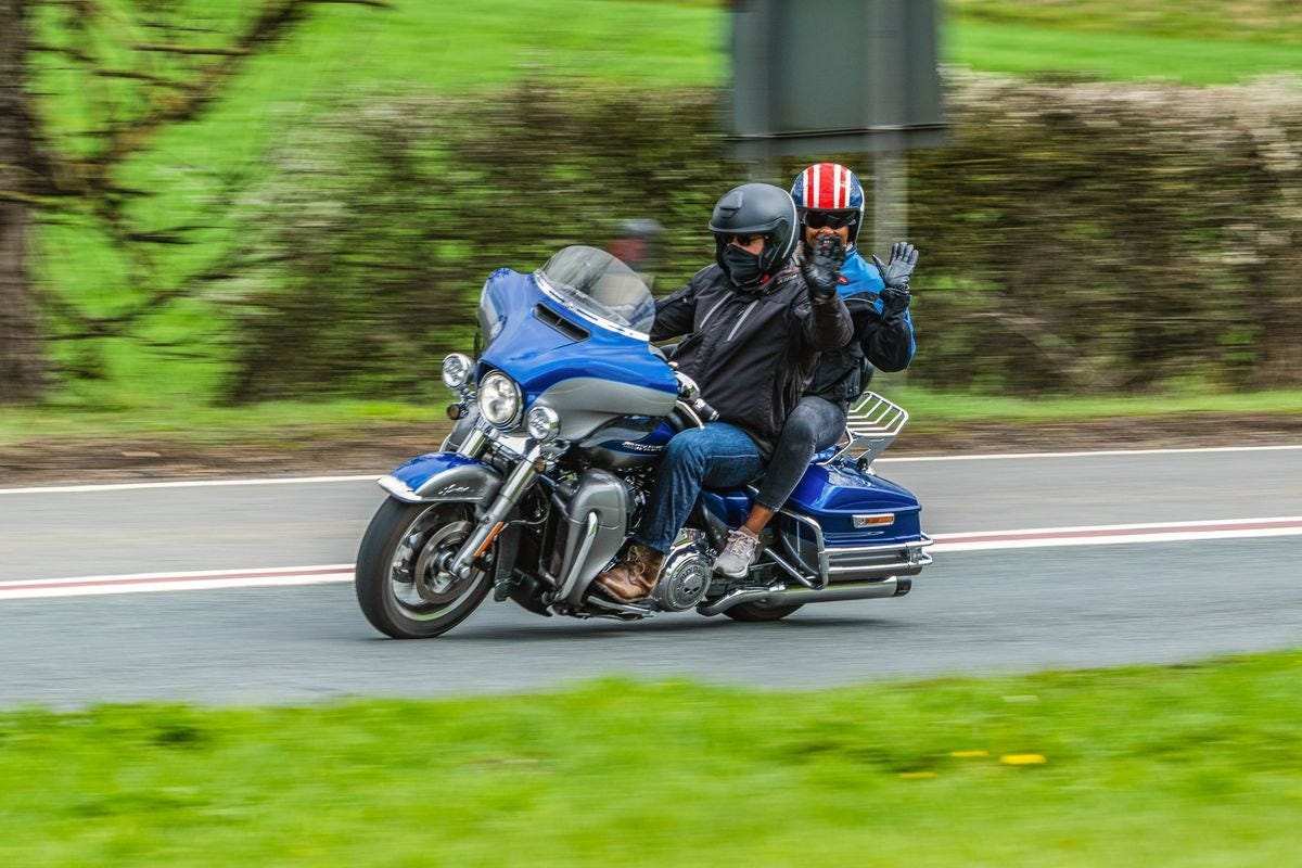 Harley Davidson Ride Experience [UK] - Virgin Experience Days