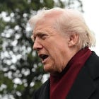 Trump’s Negotiating Strategy and the 28-Point Peace Proposal for Ukraine