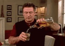 Pouring Drink GIFs | Tenor
