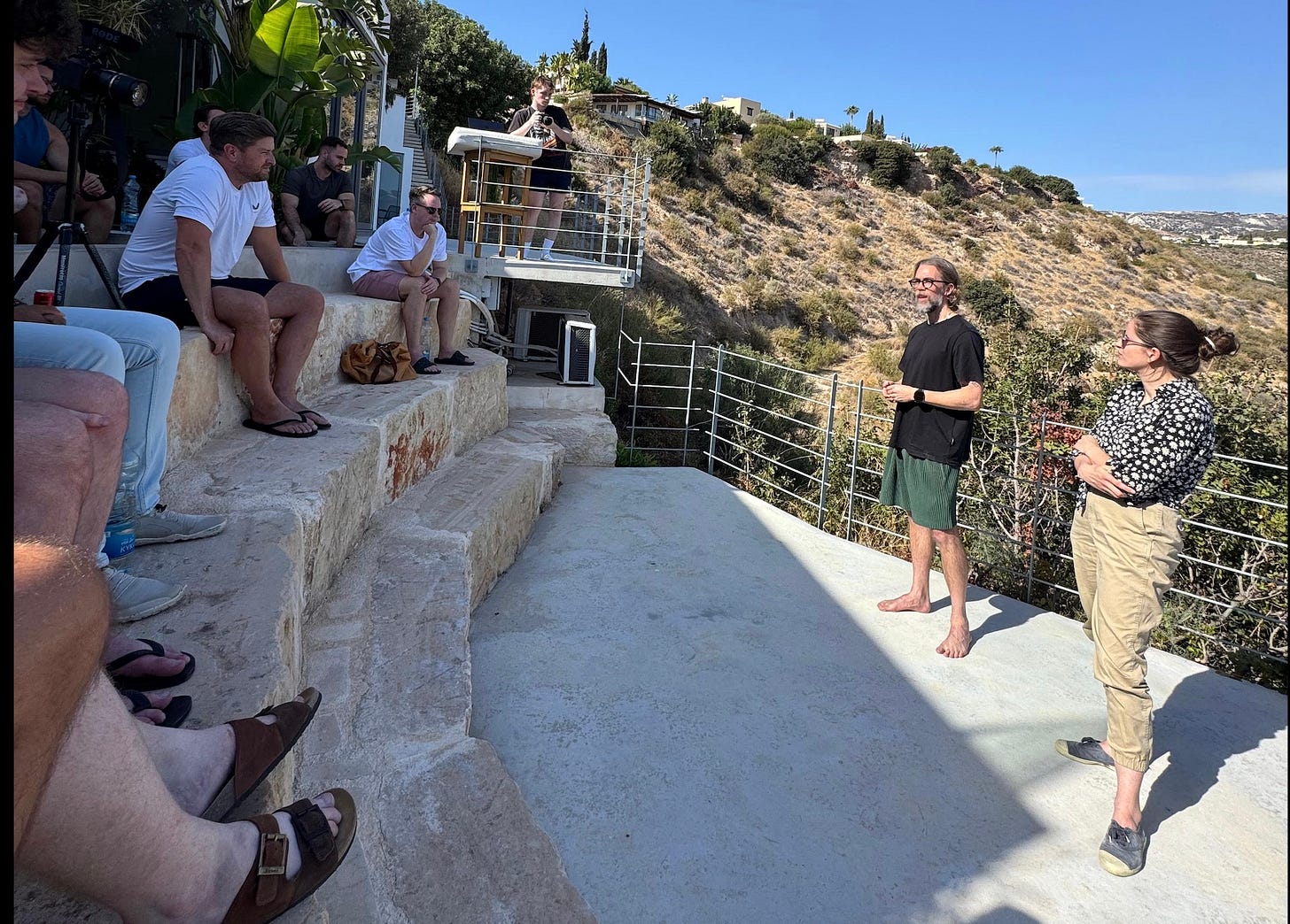 Dan Bulteel and Mariana Prazeres, co-founders of Meet-Ting, presenting their vision for AI coordination and the post-scheduling era at an early pitch event.