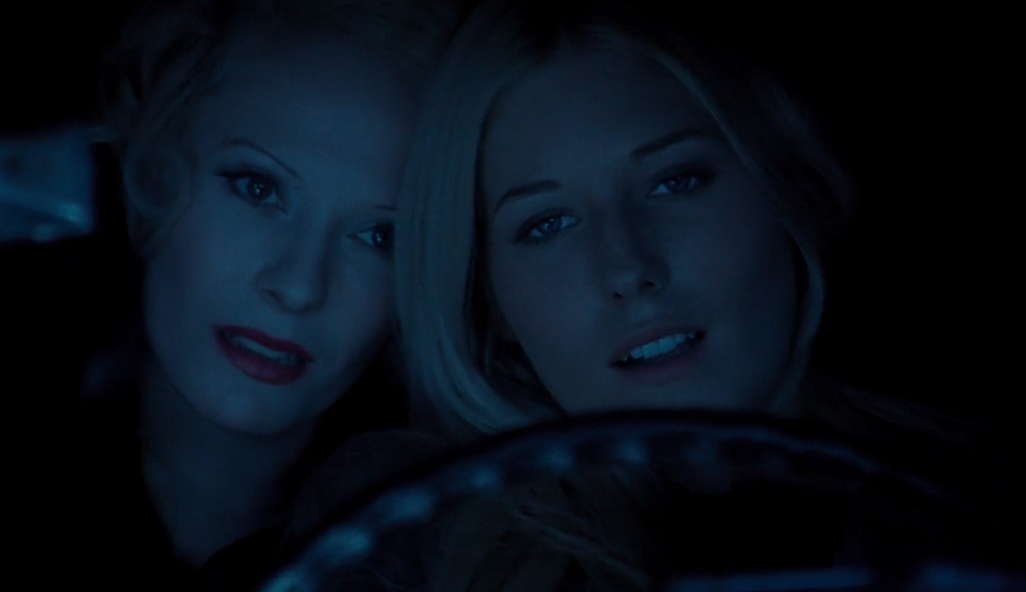 Daughters of Darkness, Diane Seyrig and Danielle Ouimet