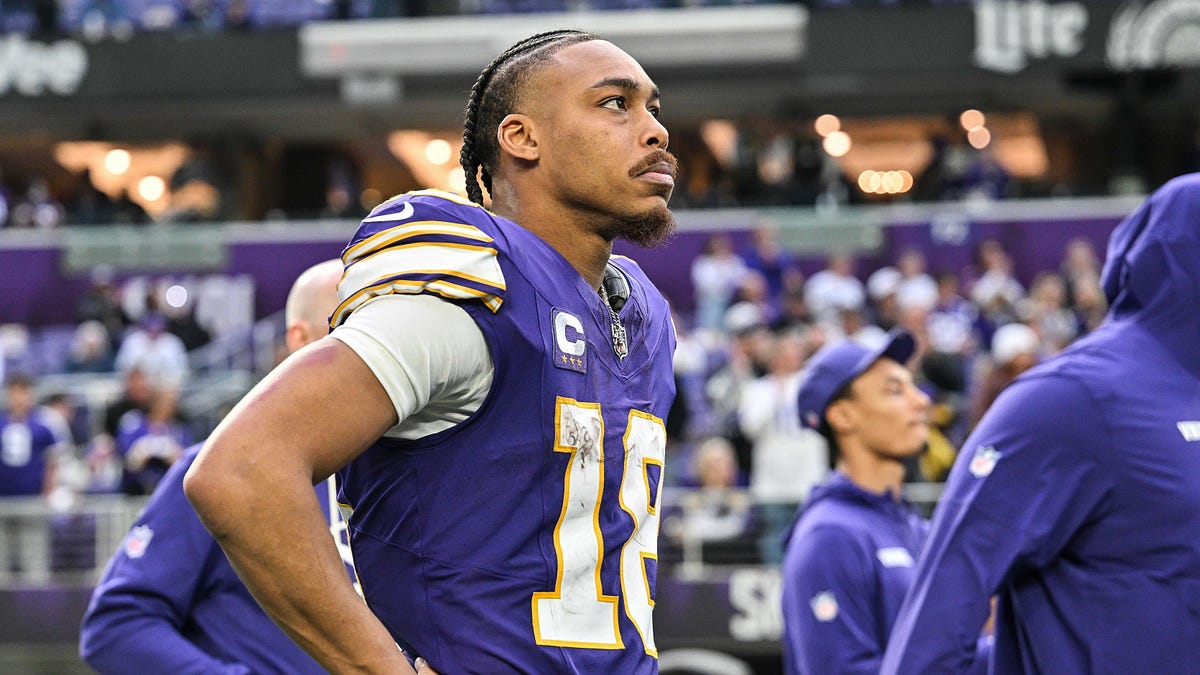 The biggest roster questions facing the Vikings' new general manager