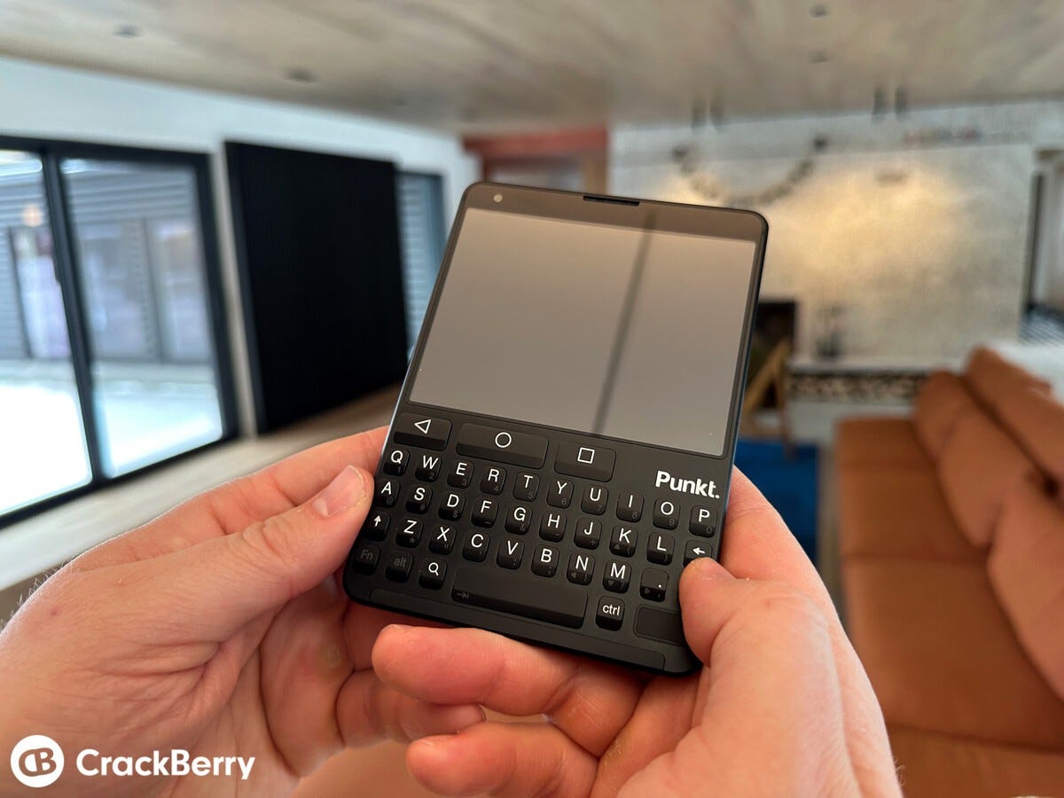 Exclusive: The Punkt MC01 Legend is the post-BlackBerry QWERTY