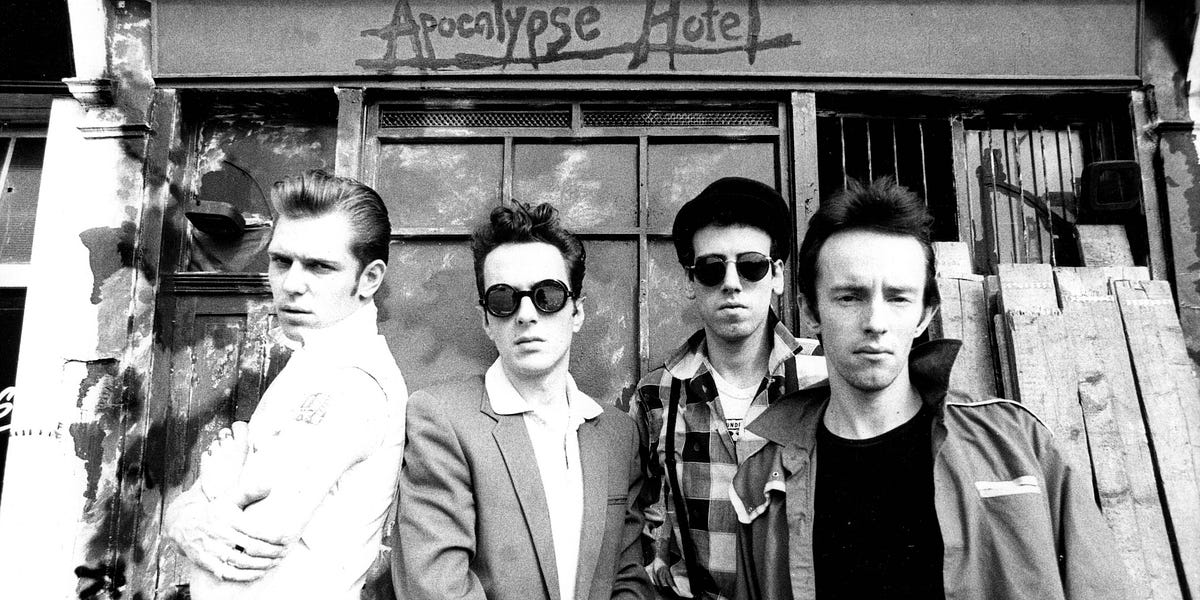 ジョーストラマー／story     clash Clash: The Joe Strummer Story (2006) - Trailer | VMI
