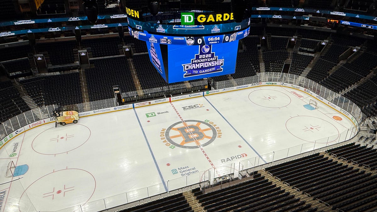 Merrimack takes on UConn for the Hockey East championship