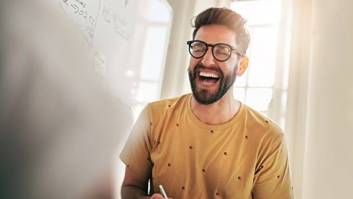 6 Signs of Nice Guy Syndrome - What It Is, Symptoms