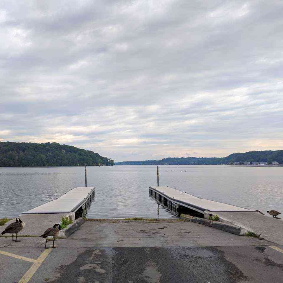 Irondequoit Bay Park boat launch