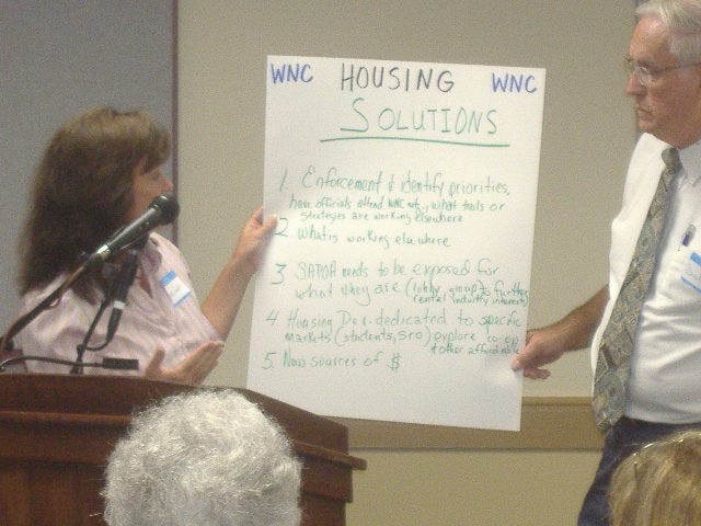 Next the pair discuss solutions. Next the pair discuss solutions.