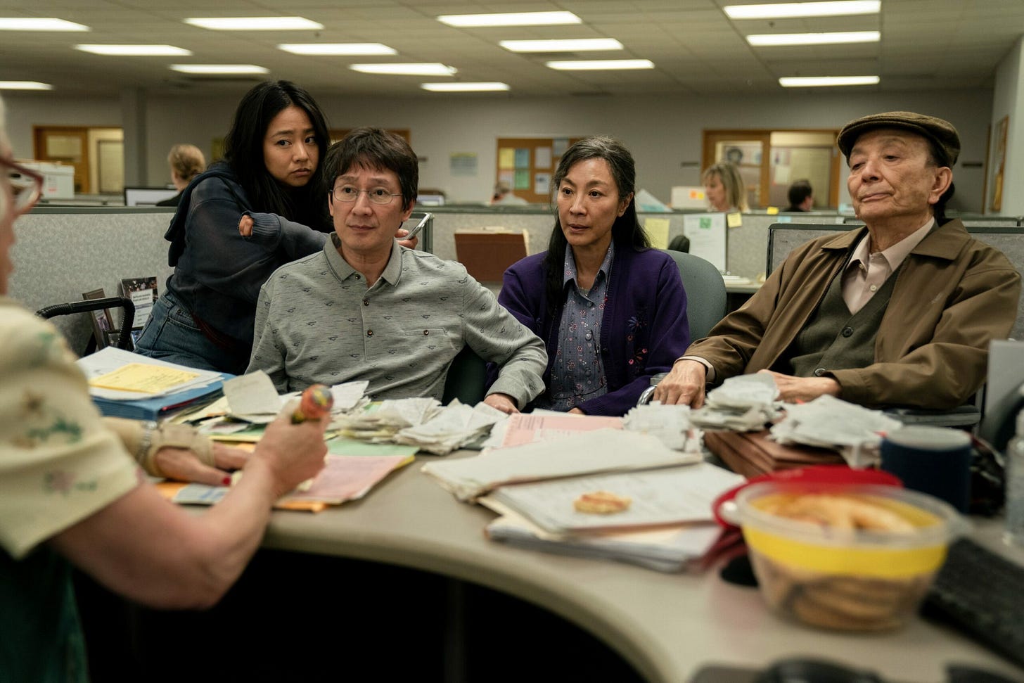 Review: 'Everything Everywhere All At Once' - COMICON