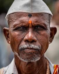 Warkari . . PS : Warkari (meaning 'the one who performs the Wari') is a  sampradaya (religious movement) within the bhakti spiritual tradition of  Vaishnavite Hinduism, geographically associated with the Indian state