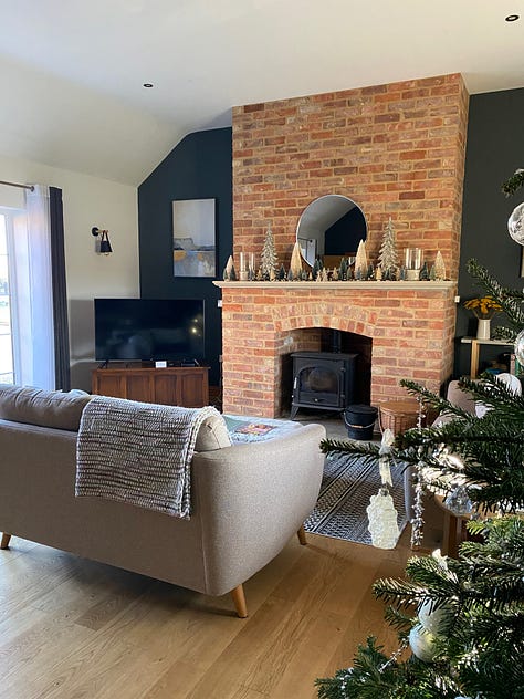 living room, kitchen and bedroom of fen slodger barn