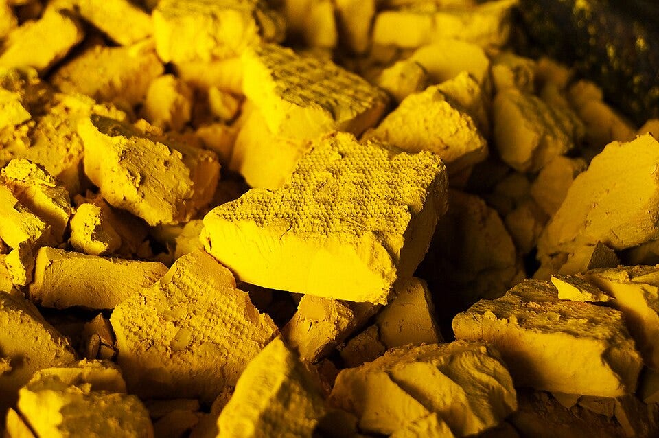 File:Yellow Cake Uranium (14492248719).jpg File:Yellow Cake Uranium (14492248719).jpg