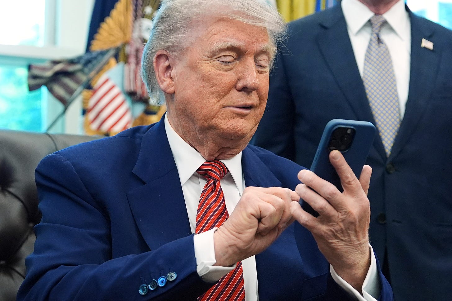 Donaldddddd': Foreign leaders schmooze Trump on his personal cell - POLITICO Donaldddddd': Foreign leaders schmooze Trump on his personal cell - POLITICO