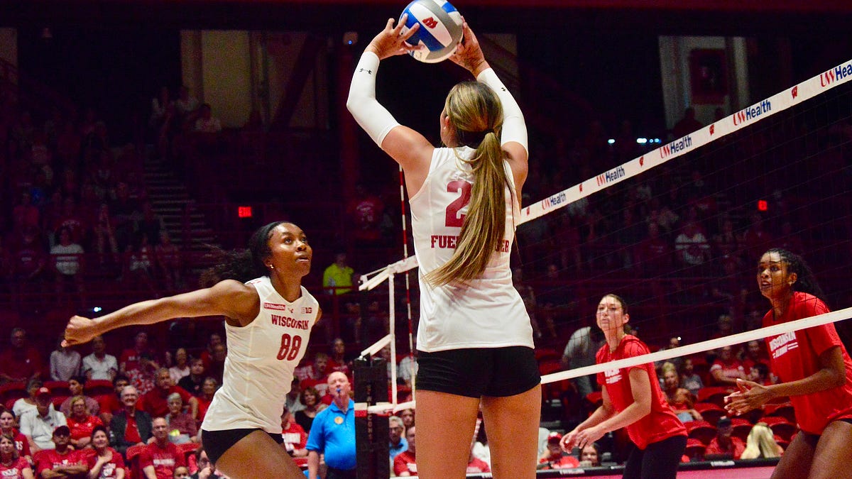 How Charlie Fuerbringer sets her Wisconsin volleyball teammates up for success