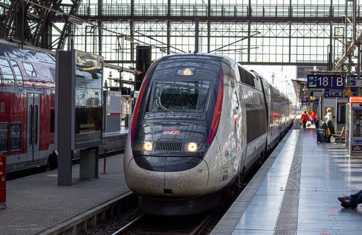 Réseau ferroviaire européen : l’UE accélère vers des trajets plus rapides et écologiques