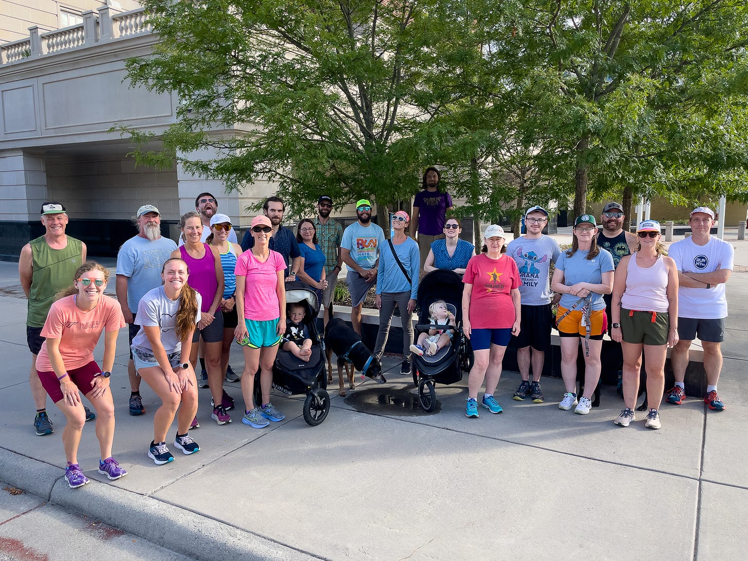 Group of runners posing for a picture at Christiansburg Run Club.