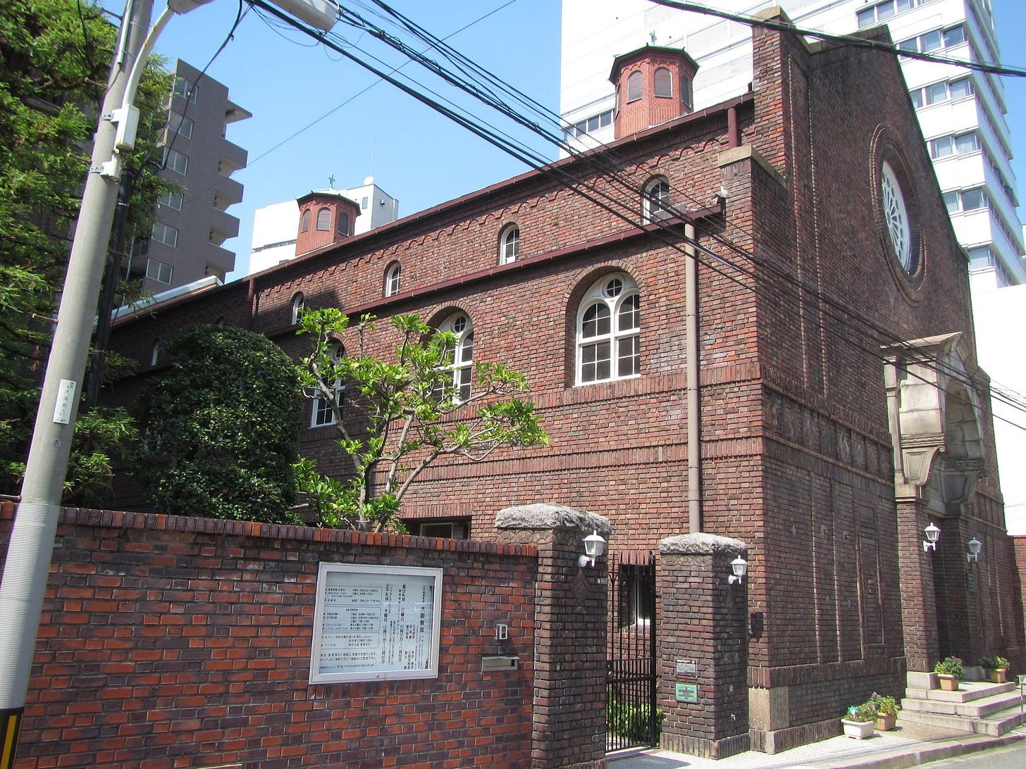 写真の説明はありません。 写真の説明はありません。