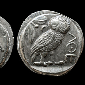 Who led the Oligarchic Revolt of 375 BC?