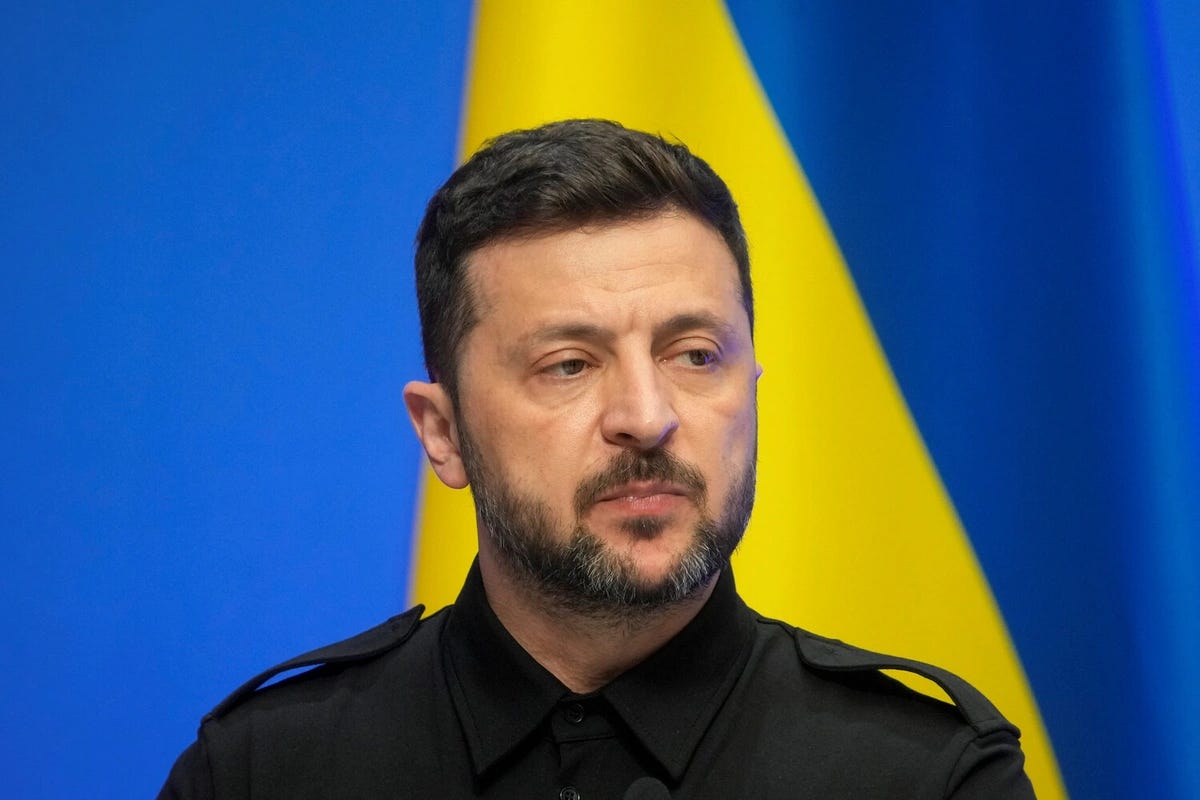 Зеленский отказался покидать пост президента Украины: Возможно, я не самый  лучший... - Oxu.az