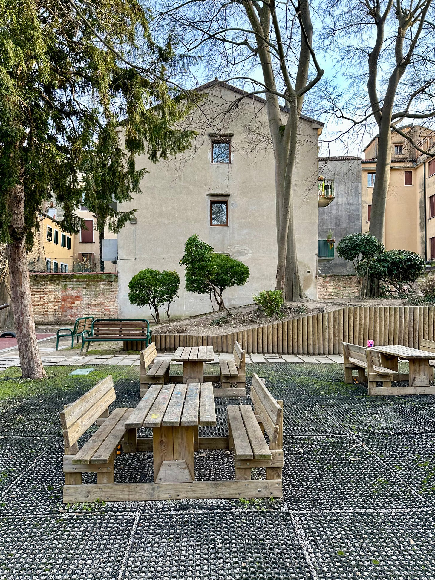 Picnic tables in Parco Savorgnan in Venice