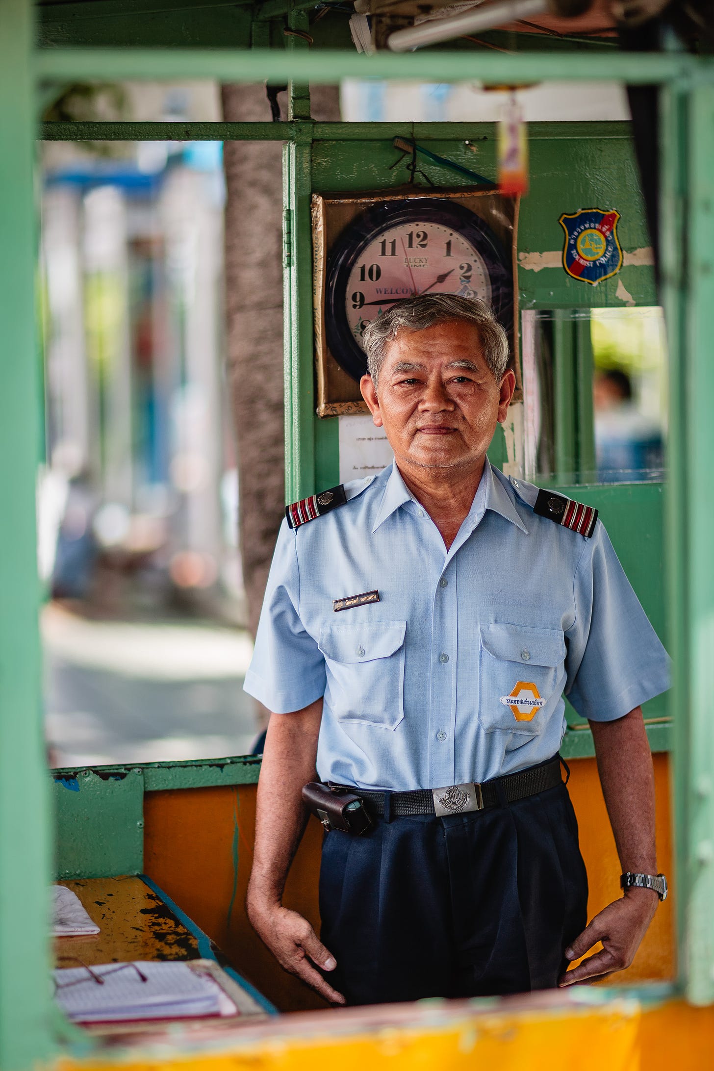 Bundit Rodthanom, Public Bus Company employee, Bangkok, Thailand. 1/1000, ƒ/2, ISO 100, 85mm. © Gavin Gough Bundit Rodthanom, Public Bus Company employee, Bangkok, Thailand. 1/1000, ƒ/2, ISO 100, 85mm. © Gavin Gough