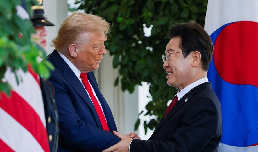 In late August 2025, US President Donald Trump welcomed ROK President Lee Jae-myung to the White House in Washington. In late August 2025, US President Donald Trump welcomed ROK President Lee Jae-myung to the White House in Washington.