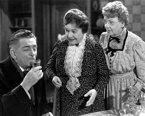Arsenic and Old Lace (1944)
