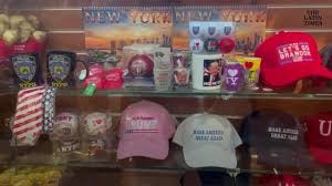 Monica Lewinsky Room' Into a Gift Shop ...
