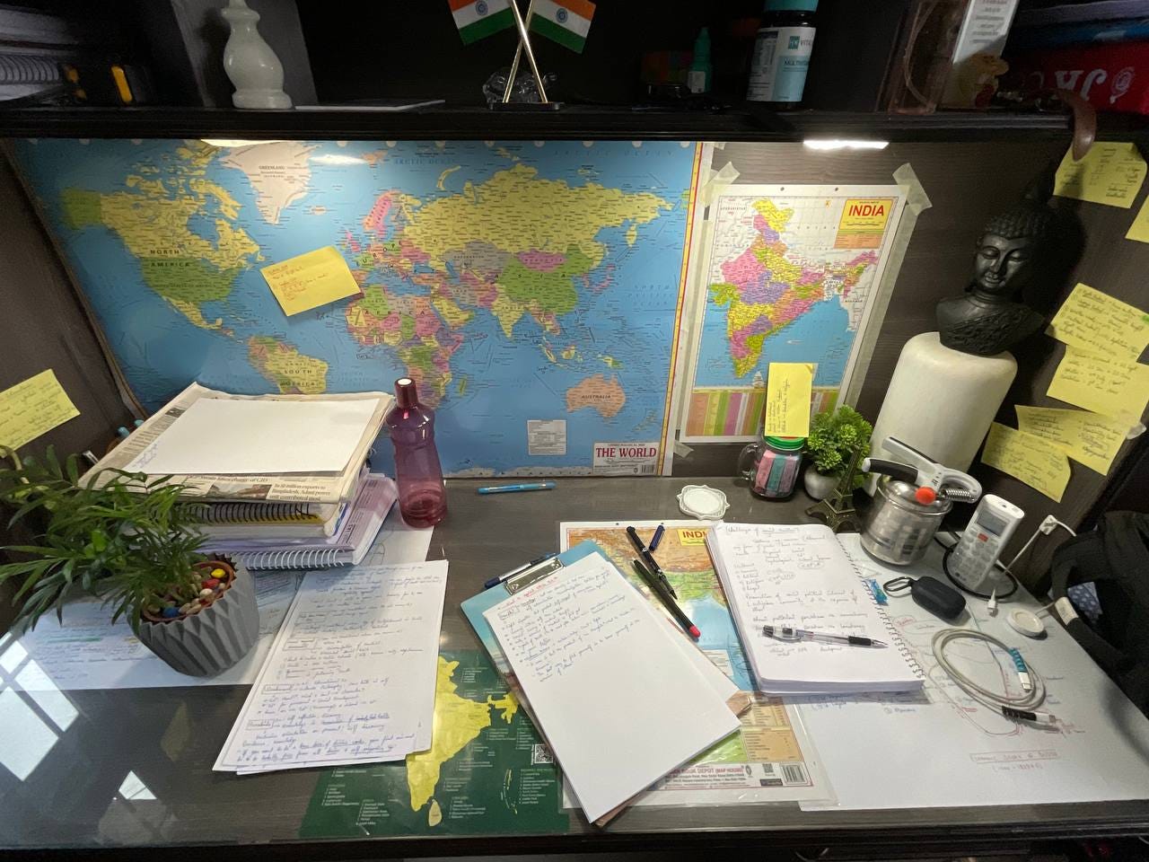 Guys share your Studystation/Workstation : r/UPSC