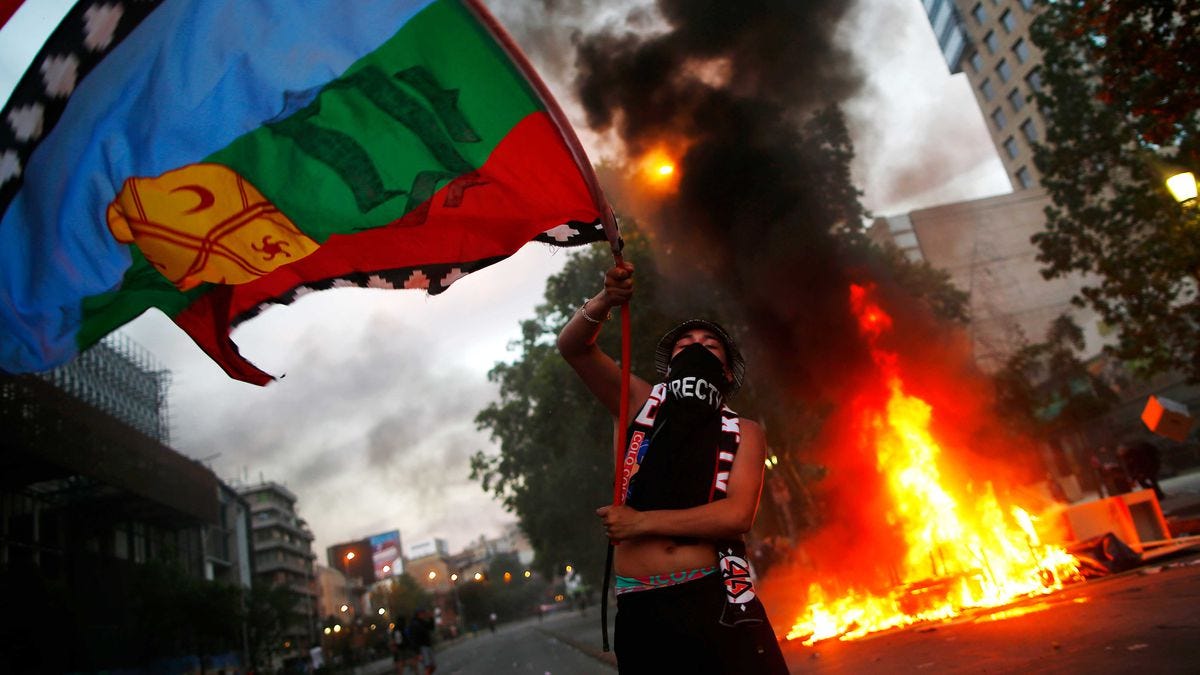 智利街头的暴动 智利街头的暴动