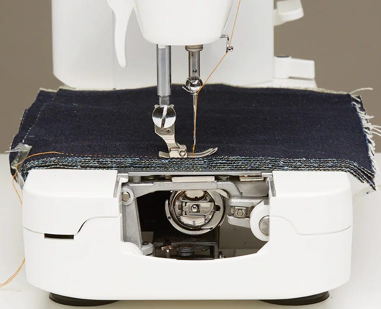 The 4 Different Hook Systems Found on Sewing Machines