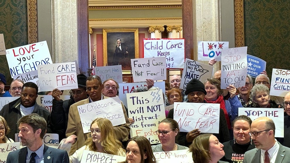 Minnesota must provide documents to US government in child care fraud probe by next week - ABC News Minnesota must provide documents to US government in child care fraud probe by next week - ABC News