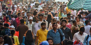 chellaney167_Debarchan ChatterjeeNurPhoto via Getty Images_indiapopulation